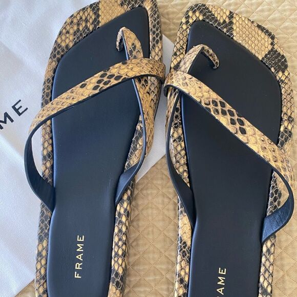 NWT FRAME Le Montauk Criss Cross Sandals, Size 39 Euro/8.5 US, Python Multi - Picture 6 of 10